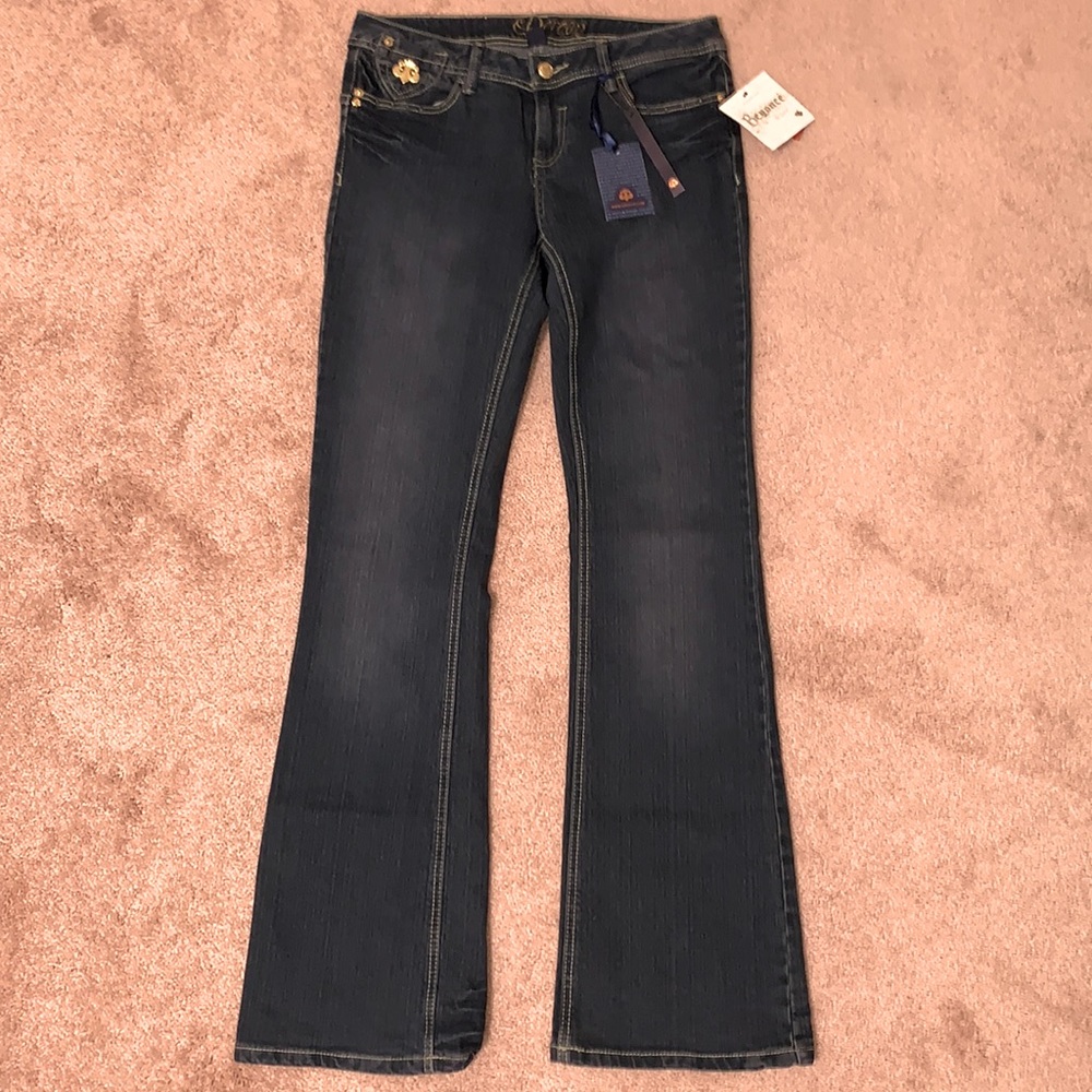 Dereon Jeans